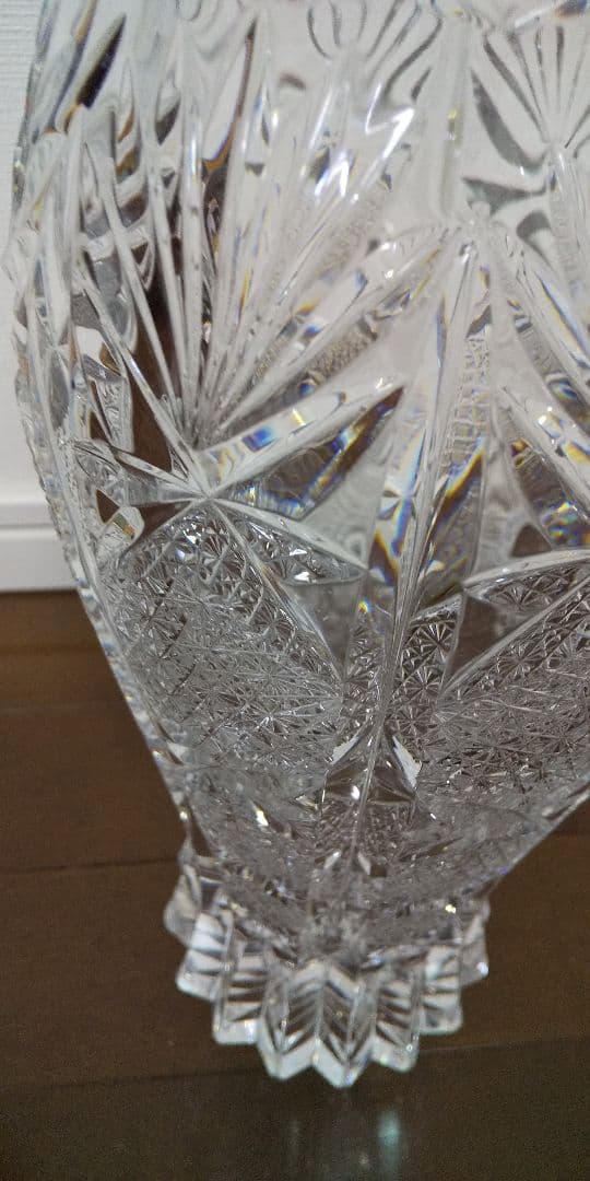 HOYAクリスタル花瓶 　カットデザイン
