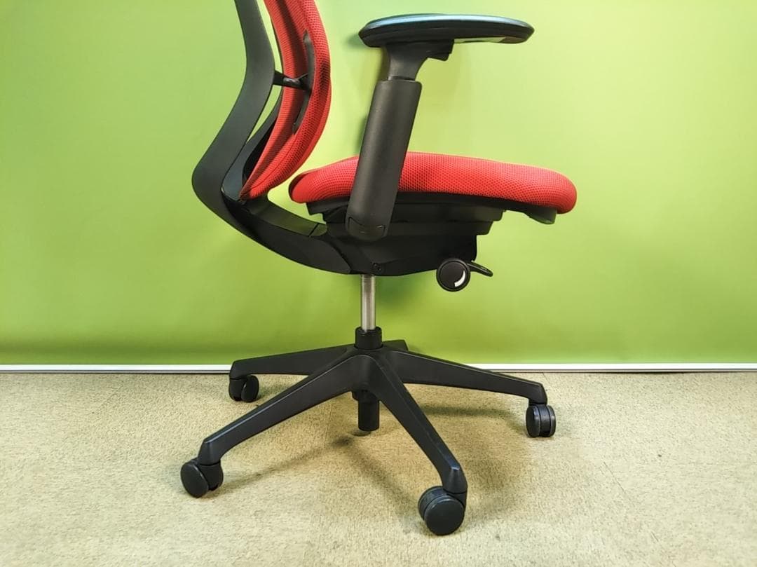 zw　オカムラ　シルフィーチェア　前傾機能　ハイバック　クッションタイプ 中古