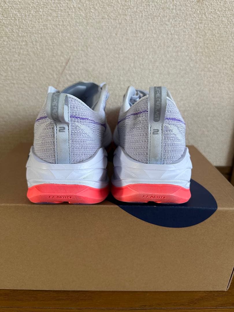 ASICS superbldst2 アシックス スーパーブラスト2