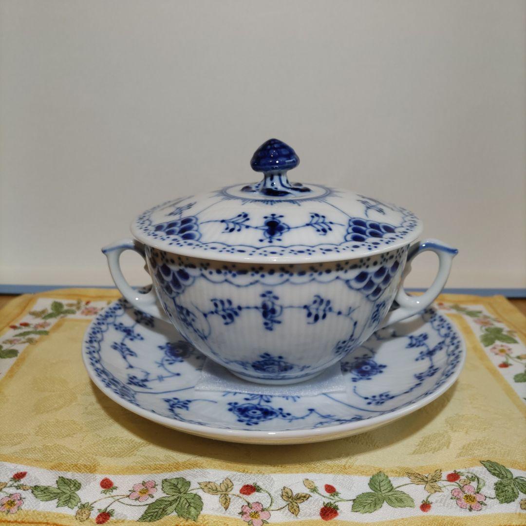 【未使用】ロイヤルコペンハーゲン　ブルーフルーテッド　ハーフレース　スープカップ