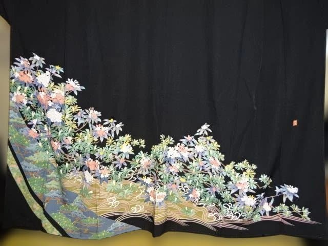 黒留袖　友禅染　落款入り　さが美
