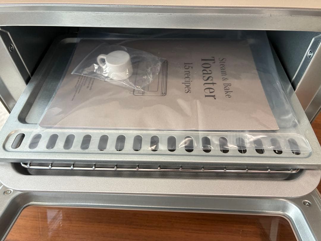 【箱無し、新品未使用品】BRUNOスチーム＆ベイクトースター