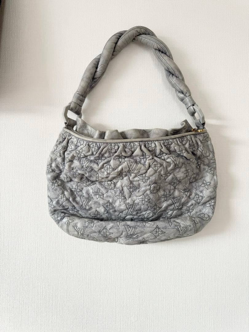 売り切り希望！LOUIS VUITTON グレー ショルダーバッグ