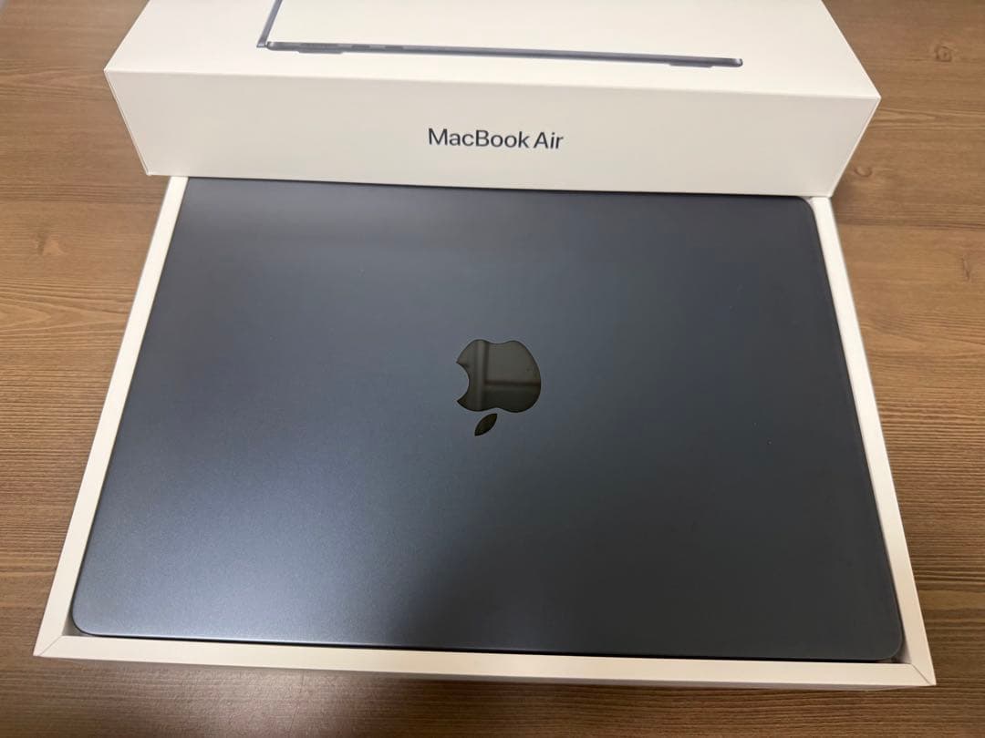 ハイスペック！MacBook air M2 24GB/512GBアップルケア付！