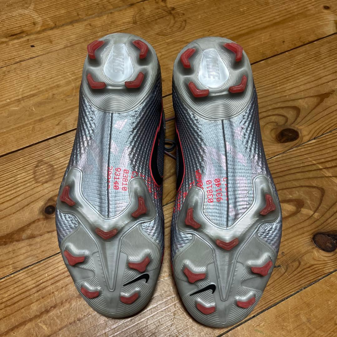 Nike マーキュリアルベイパー13 ハイカット　25.5cm