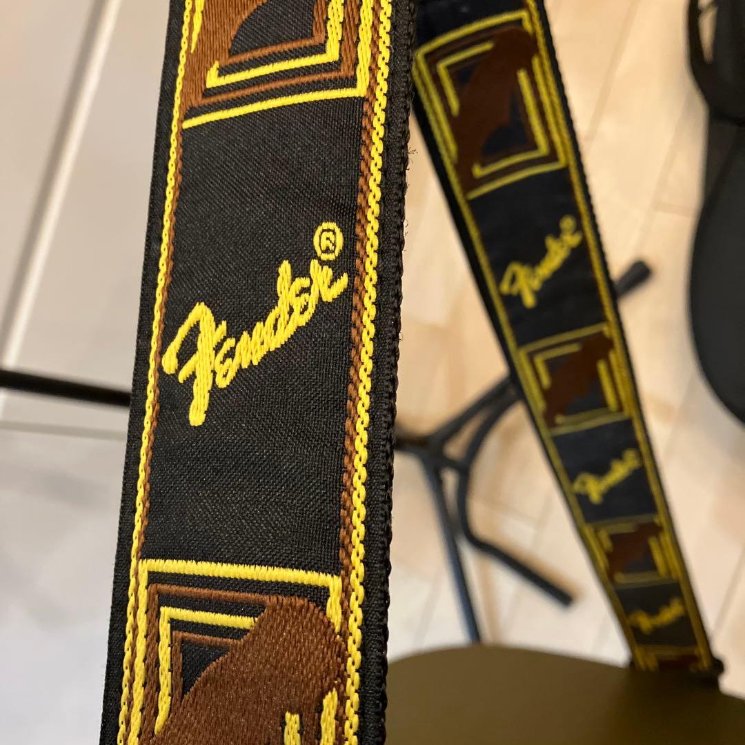 Fender Newporter ギターオリーブグリーン、ストラップケース付美品