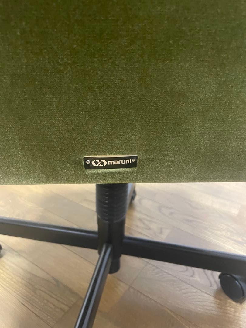 マルニ　ダイニングチェア　回転椅子　アンティーク　緑ソファー