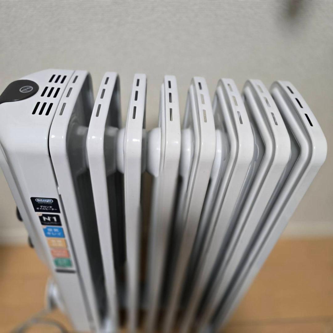本日限定値下げデロンギオイルヒータ－RHJ35M0812-DG美品