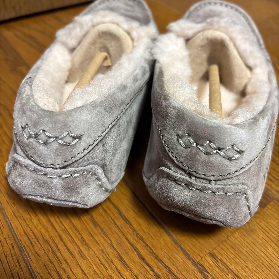 UGG アンスレー　モカシン　23cm