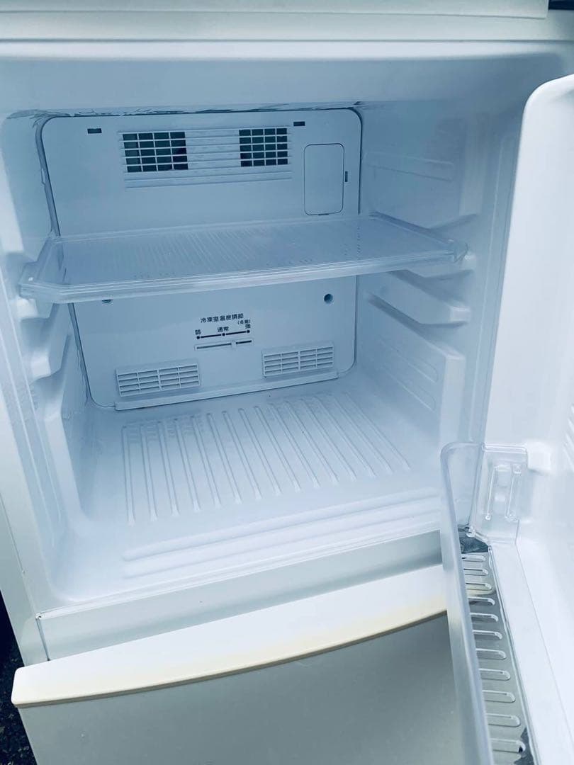 ♦ユーイング ノンフロン冷凍冷蔵庫【2018年製】UR-F140J