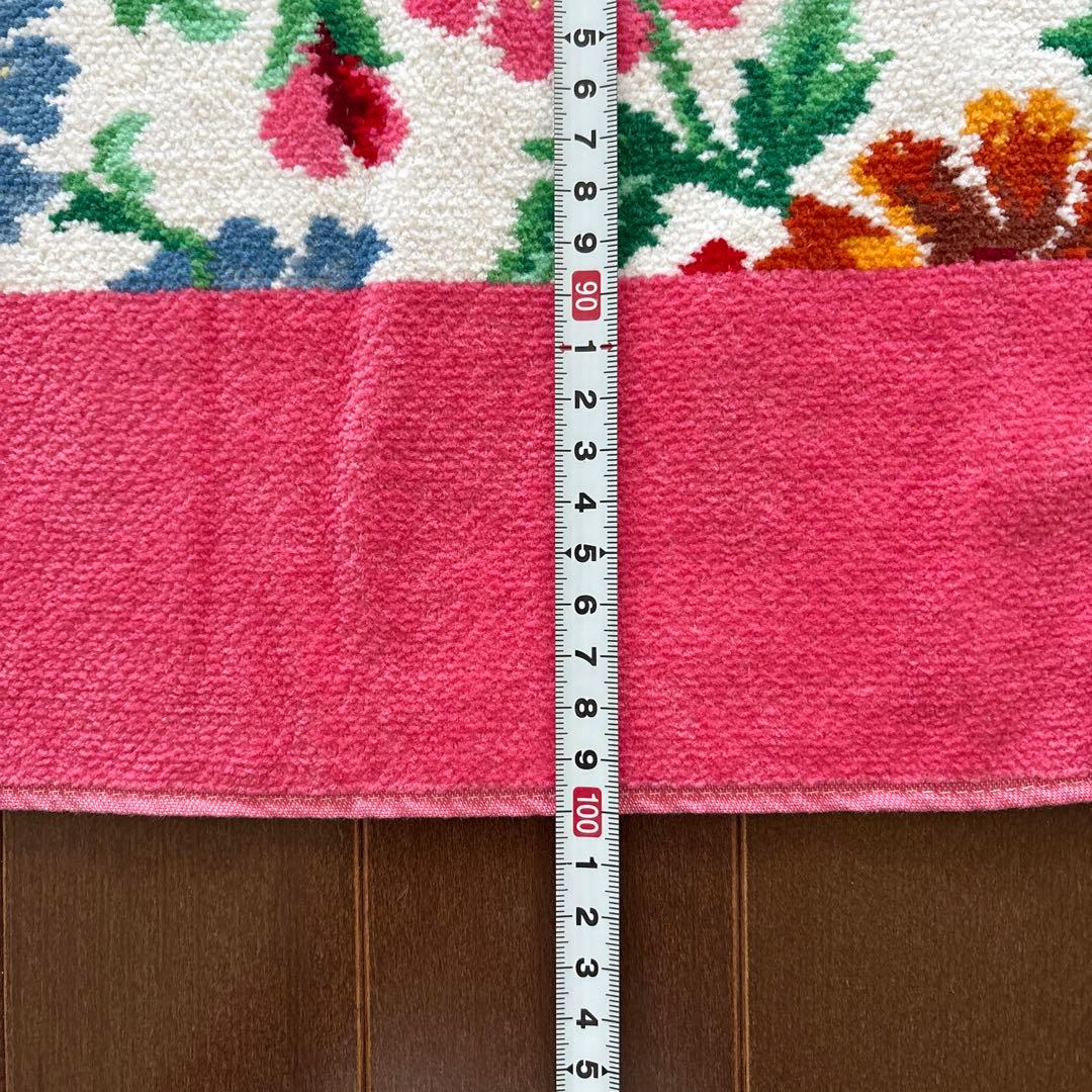 未使用　FEILER スポーツタオル　フェイラー　花柄　ピンク　ホワイト系