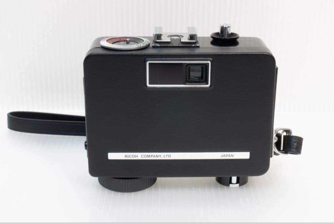 ㉑【美品・整備済】RICOH AUTO HALF SE2「ブラック」オートハーフ