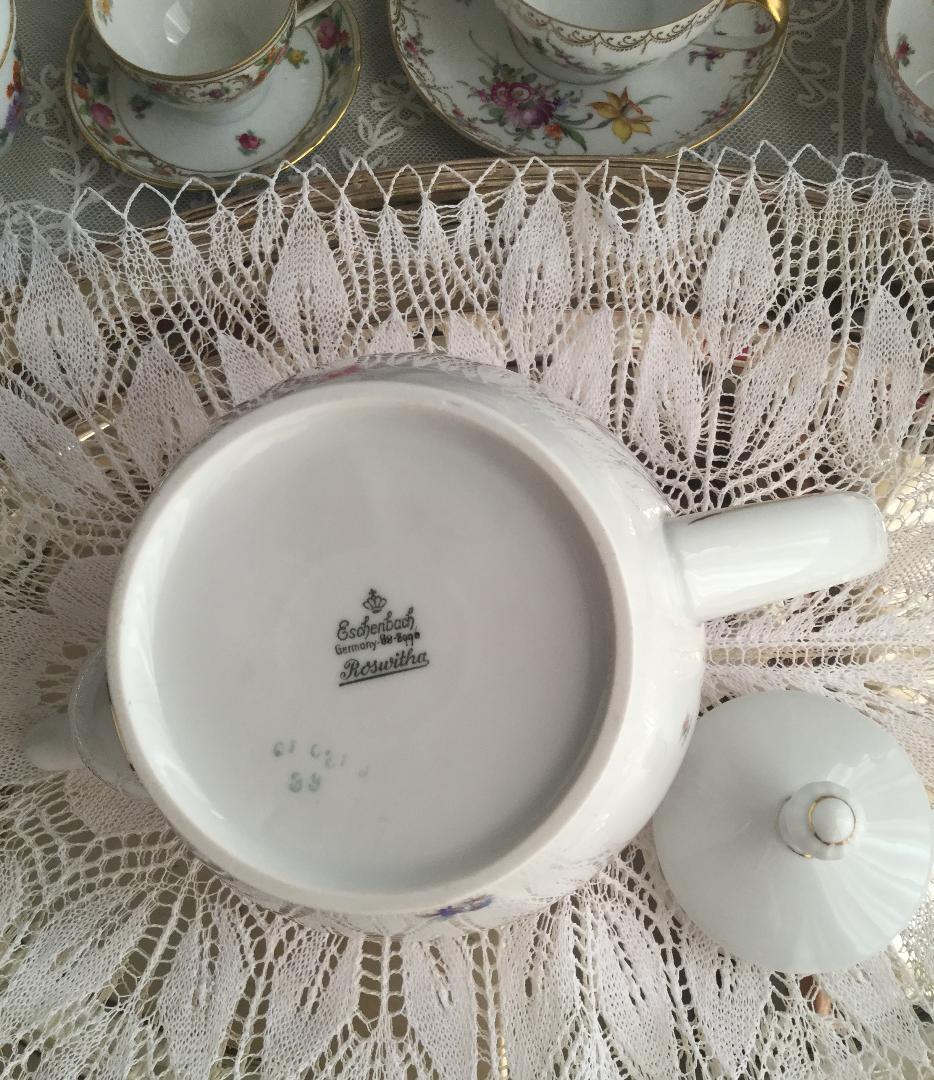 ドレスデン＆ドイツ製 お花柄そろえティーセット 当分セット販売のみです。