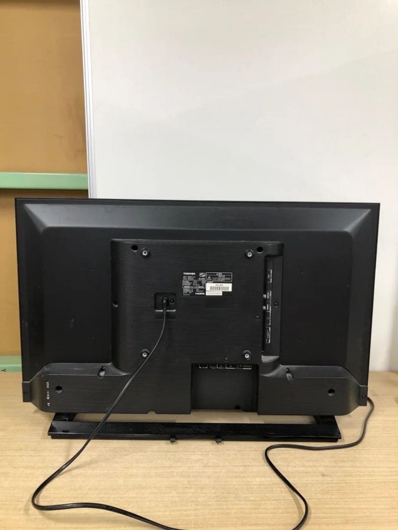 TOSHIBA 32型液晶テレビ 32S22 2018年製 リモコン無し