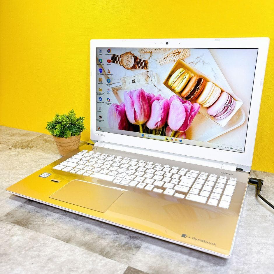 ⅰ7✨SSDで快適✨ブルーレイ フルHD カメラ 薄型おしゃれゴールドWin11