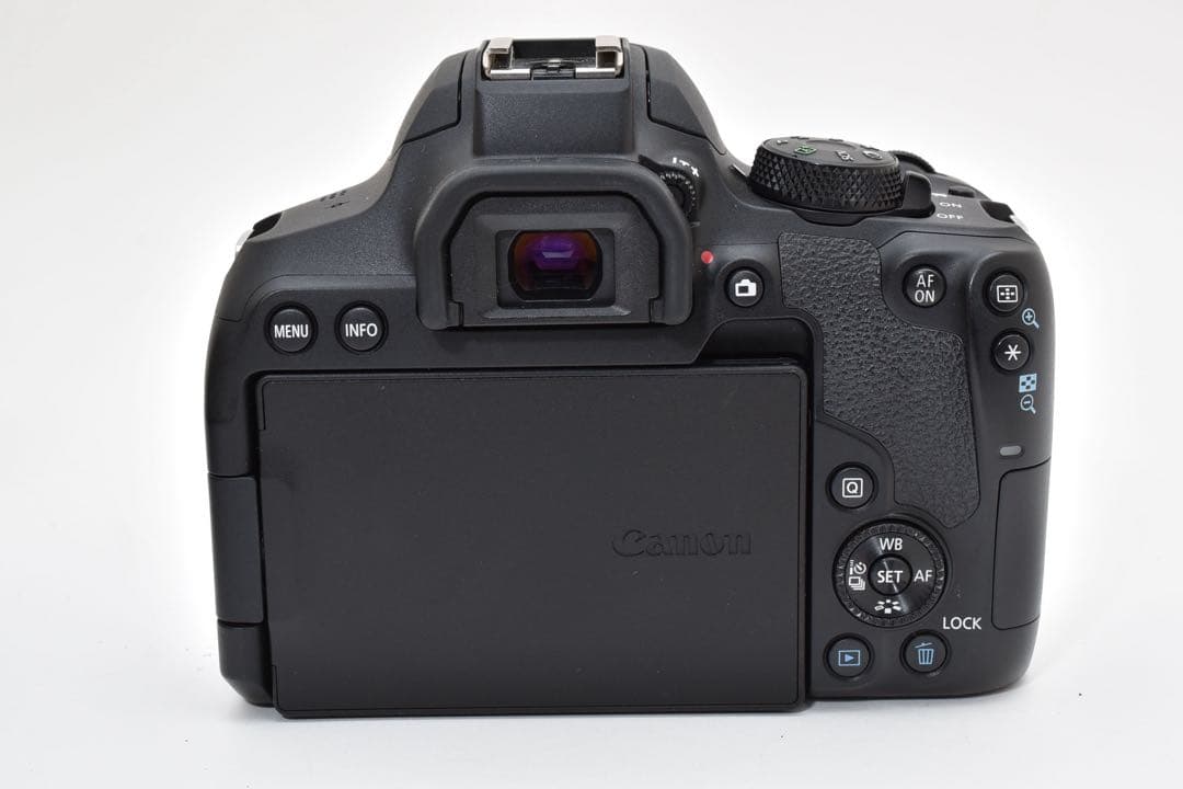 保証付き/canon kiss x10i 標準&望遠&単焦点トリプルレンズセット