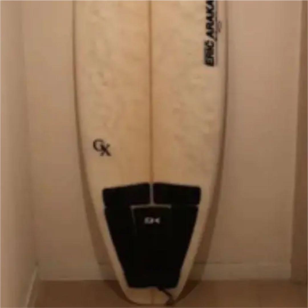 HICサーフボード　エリックアラカワ　シェイパー