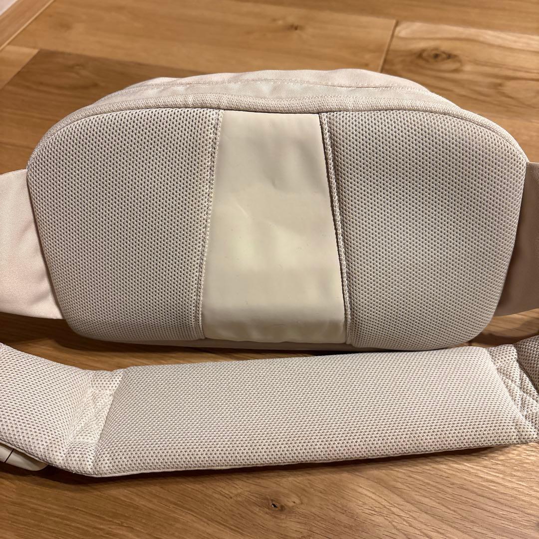 POMULU ベージュ ファニーパック　ヒップシート　だっこひも