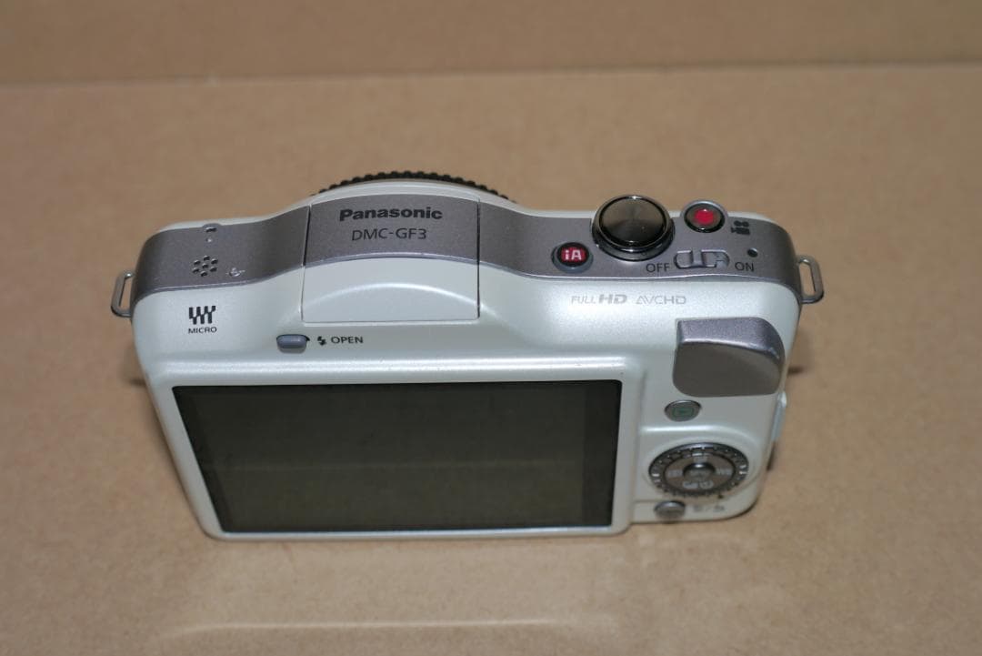 【美品・動作品】Panasonic LUMIX GF3 レンズキット ホワイト