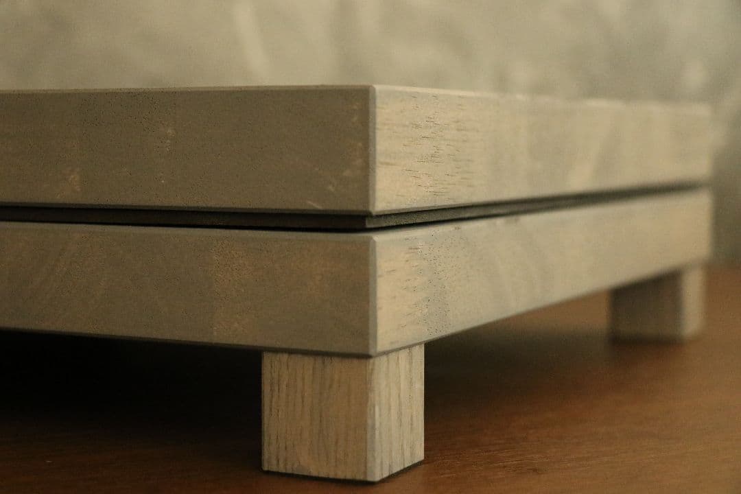 木製スピーカースタンド一対