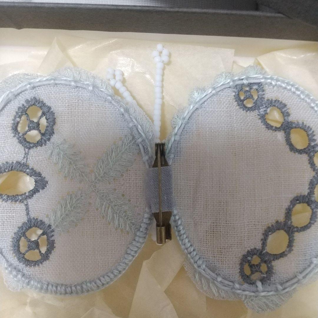 【完売品】ミナペルホネン sound drop コサージュ