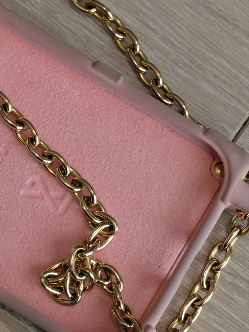 LOUIS VUITTON リトランク iPhone14Pro アイフォンケース