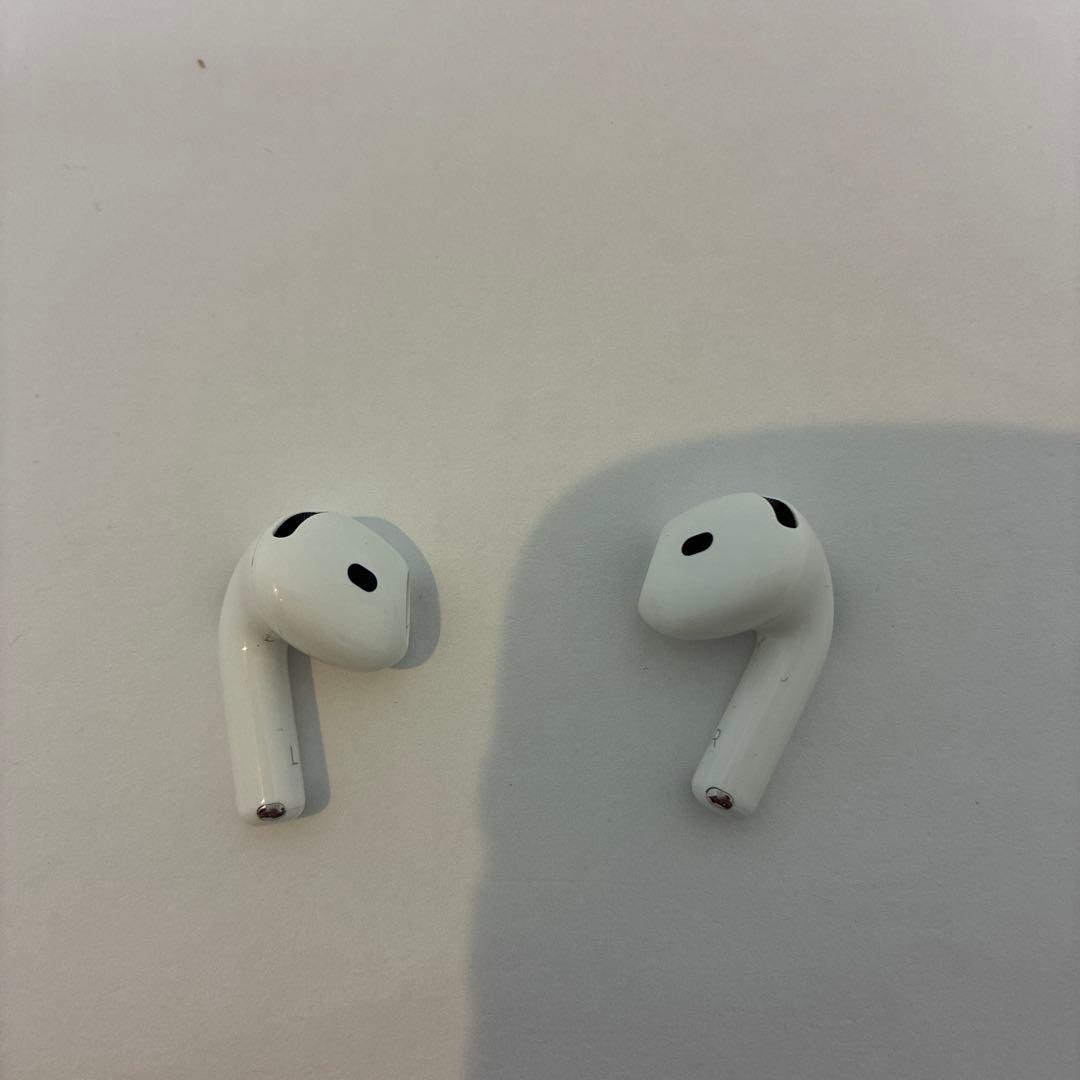 AirPods 第四世代　ノイズキャンセル付き
