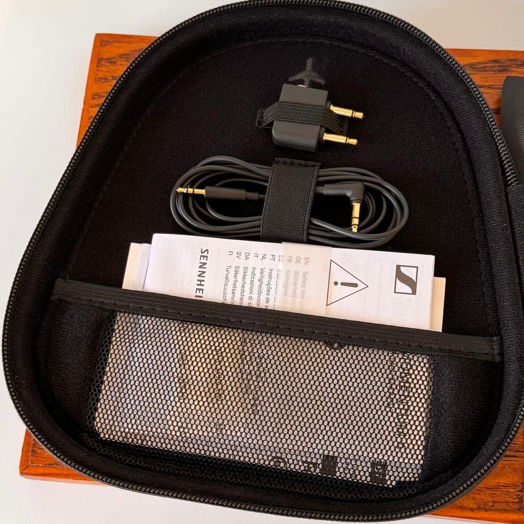 Sennheiser Momentum 4 Wireless 「付属品完備」