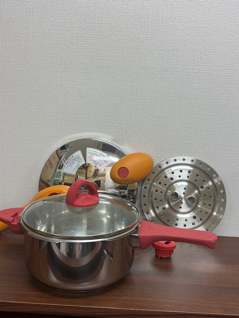 【送料込み】松居一代　圧力鍋3L マジッククッキング　18-8ステンレス製