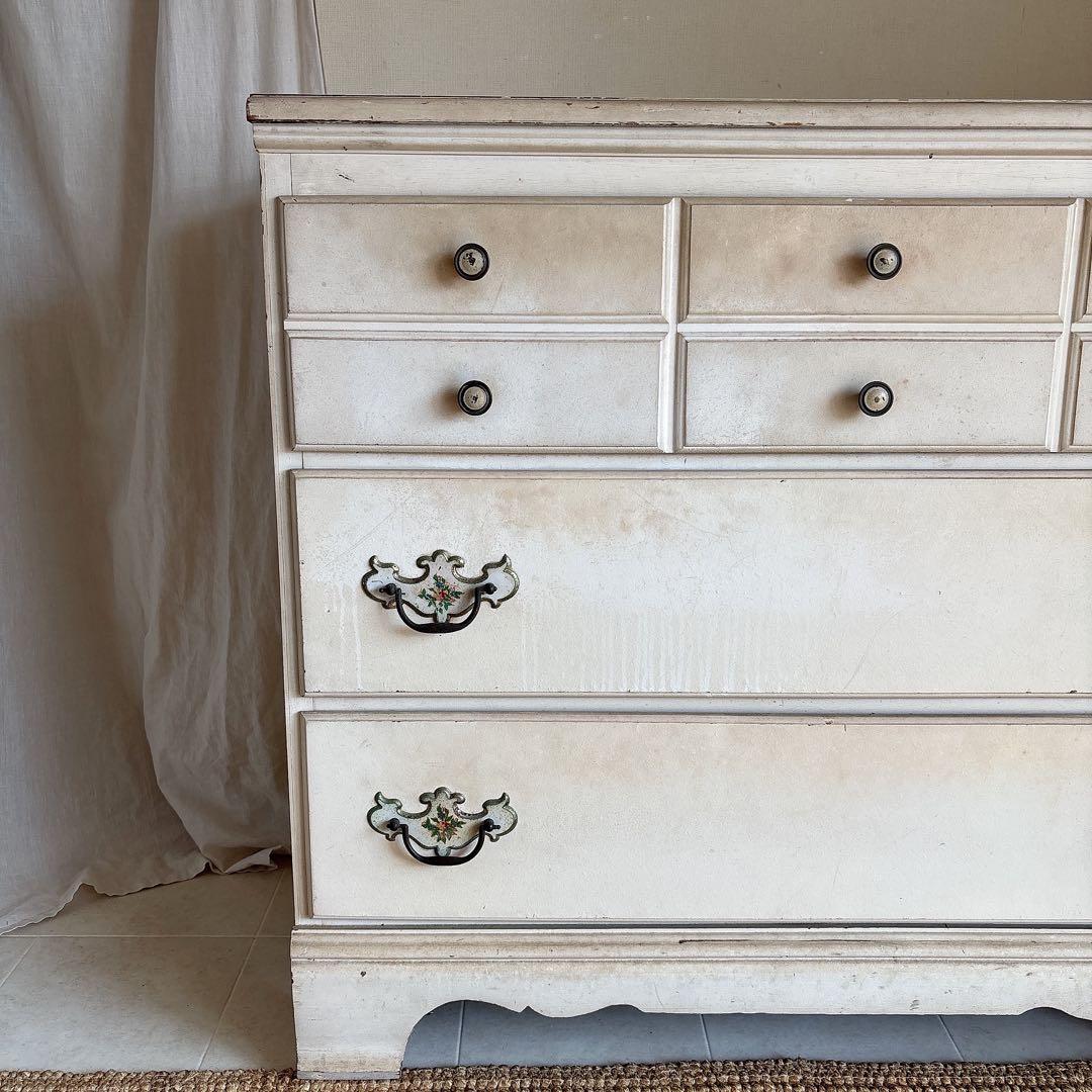 北欧　アンティーク　シャビーシック　チェスト　飾り棚　白家具　フレンチシャビー