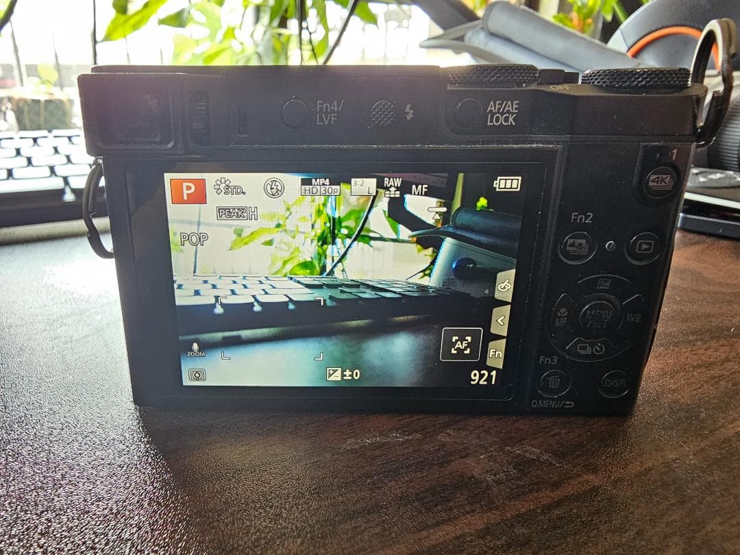 Panasonic LUMIX DMC-TX1 コンパクトデジタルカメラ 中古
