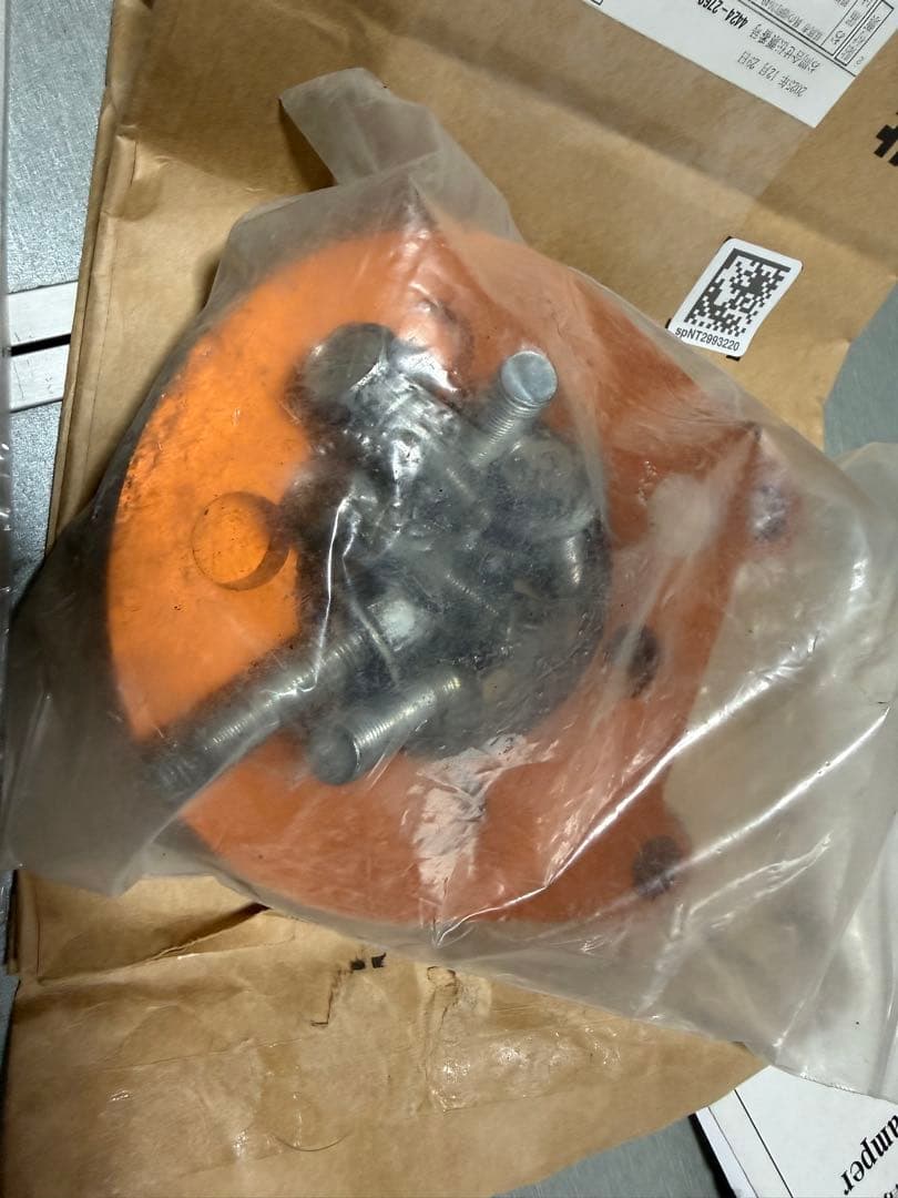 30プリウス キャンバープレート3° 不足部品あり