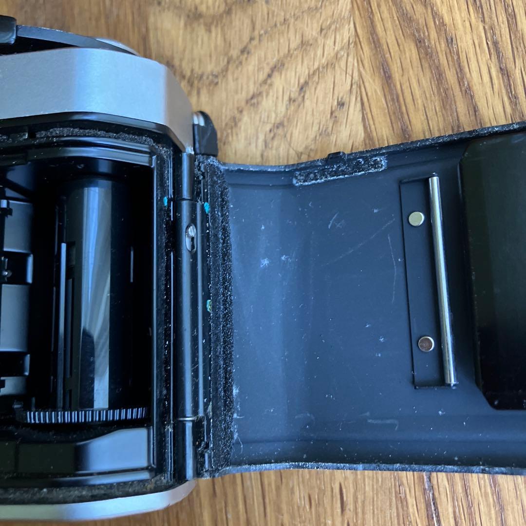 [美品]Nikon FE2 一眼レフカメラ　おまけジャンクMD-12