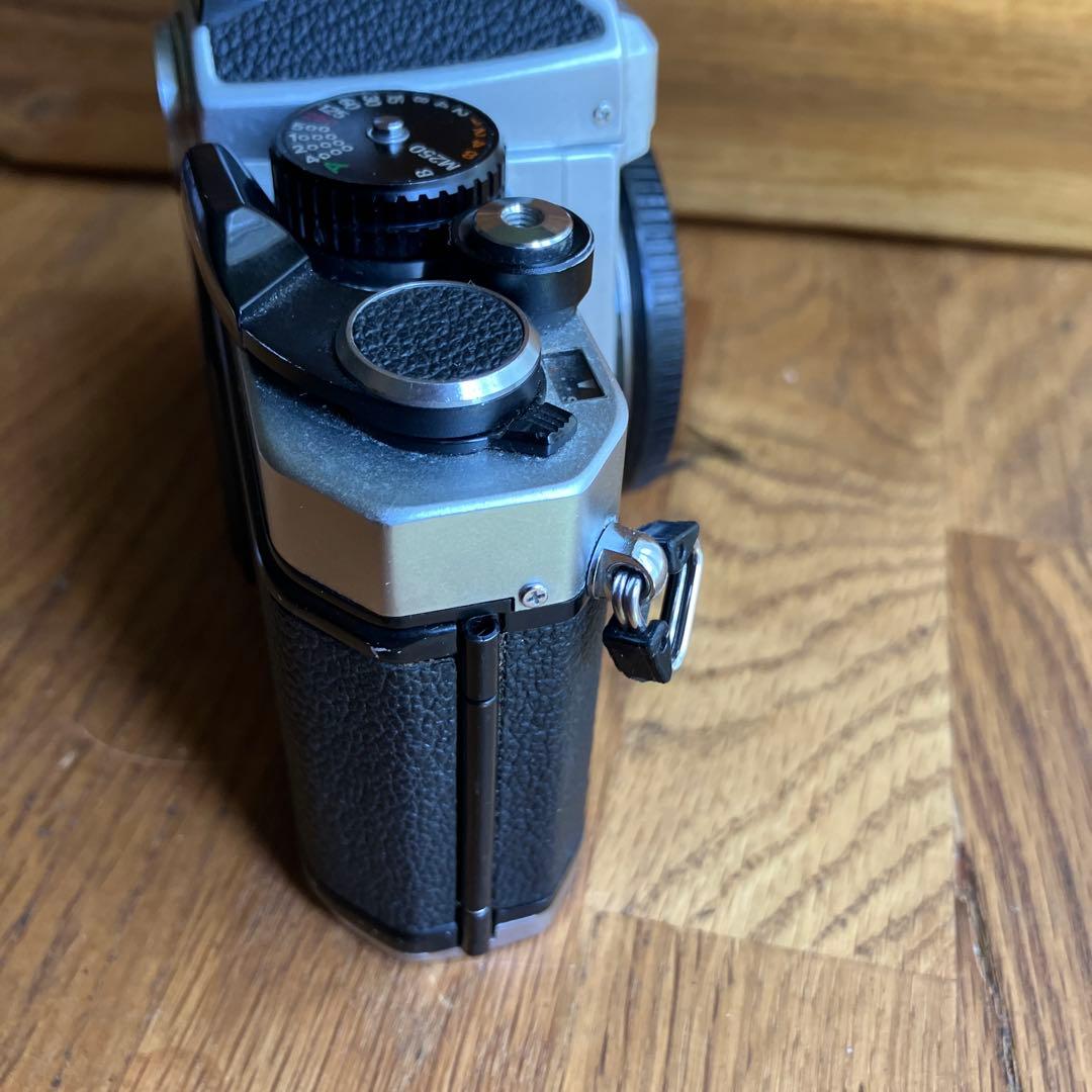 [美品]Nikon FE2 一眼レフカメラ　おまけジャンクMD-12