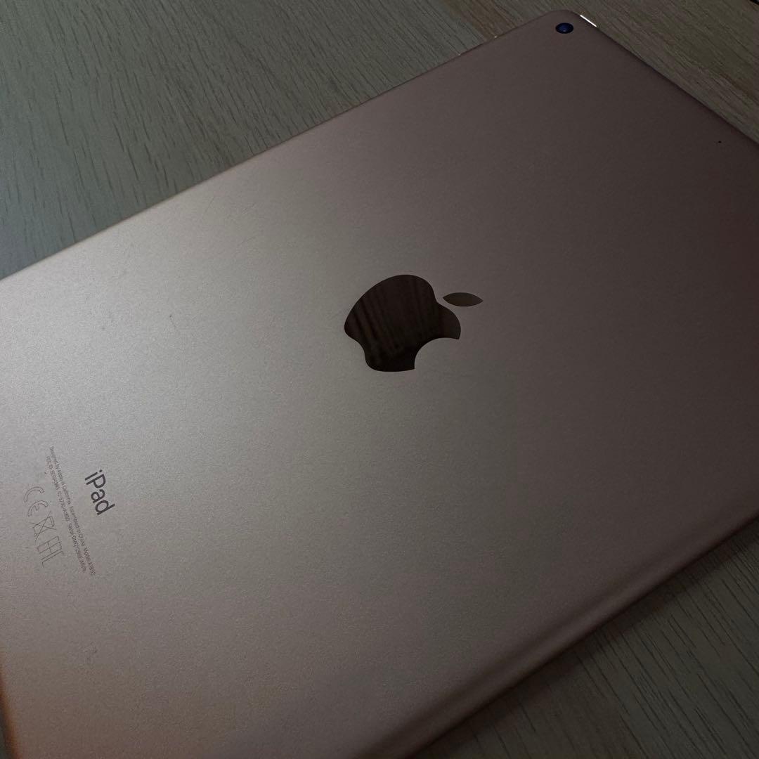 Apple iPad ローズゴールド 第6世代