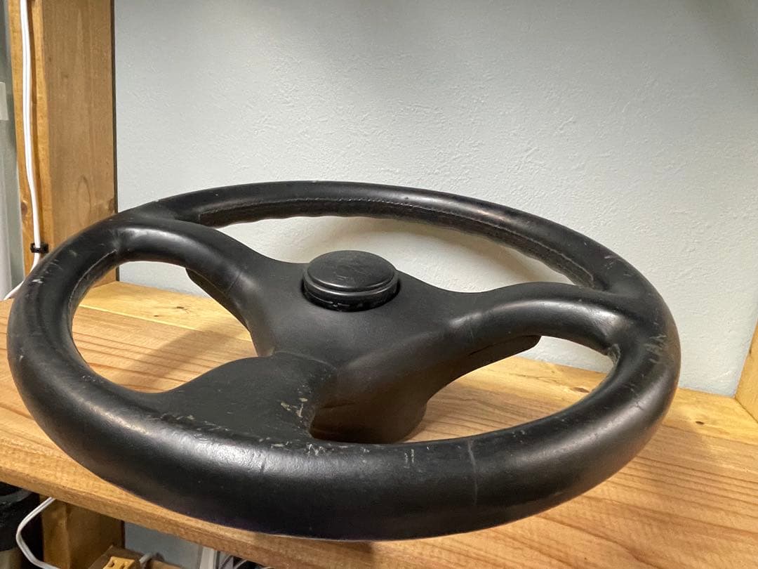 スカイラインGT-R R32 純正ステアリング