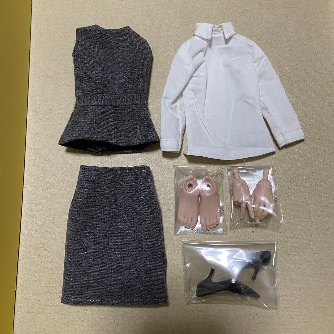 ユノアクルスライト フロゥライト スーツスタイル