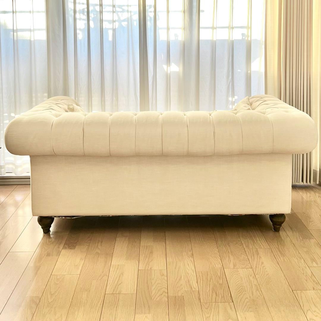 レア物【完売】kinoチェスターフィールドスタイル ラブソファー アイボリー