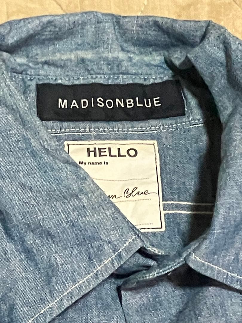 MADISONBLUE シャンブレーシャツ