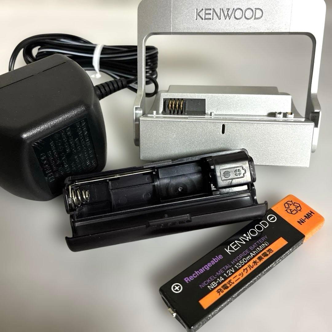 ポータブルプレーヤー KENWOOD DMC-T33