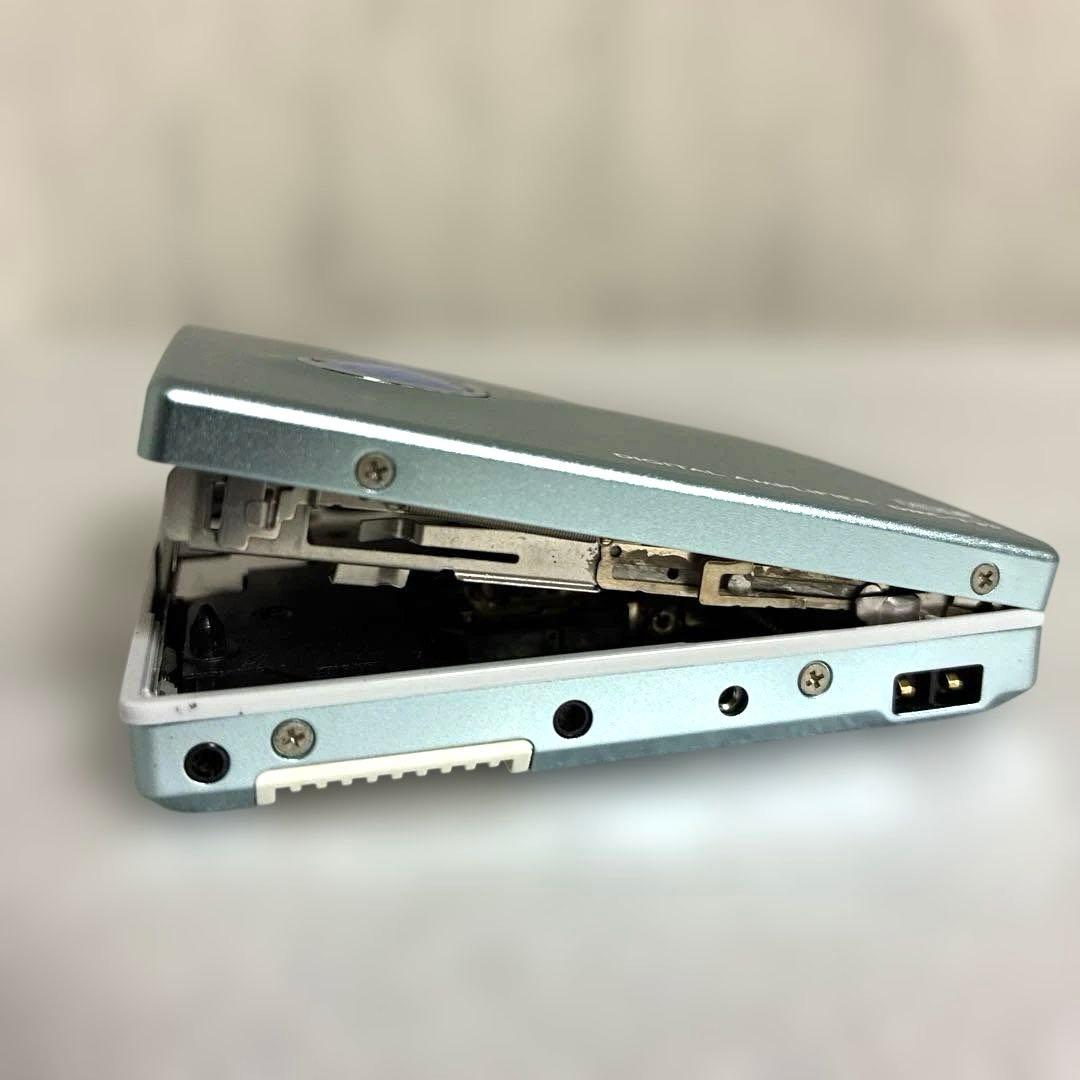 ポータブルプレーヤー KENWOOD DMC-T33