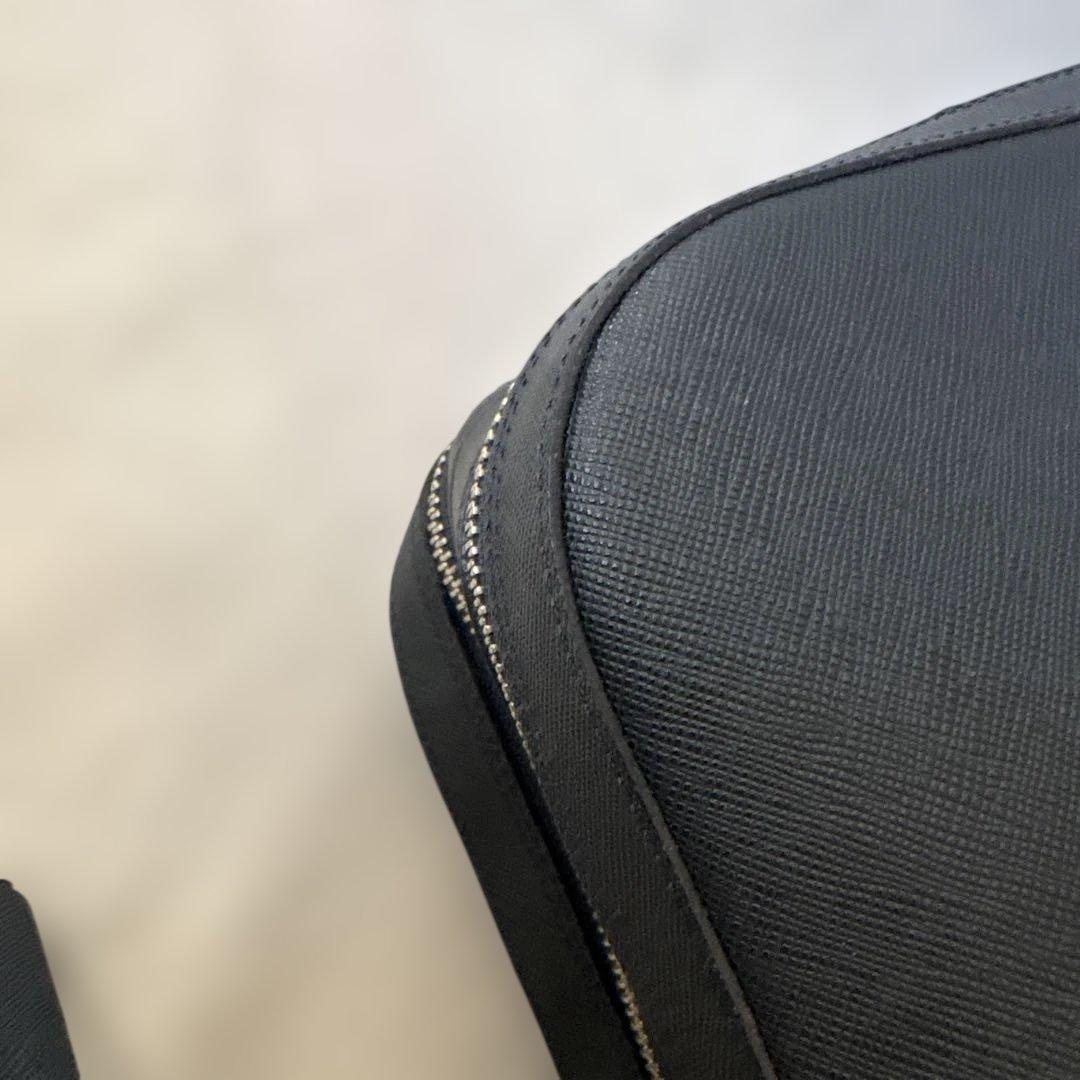 人気✨ペッレモルビダ　ビジネスバッグ ネイビーレザー　2層　パソコン収納可能