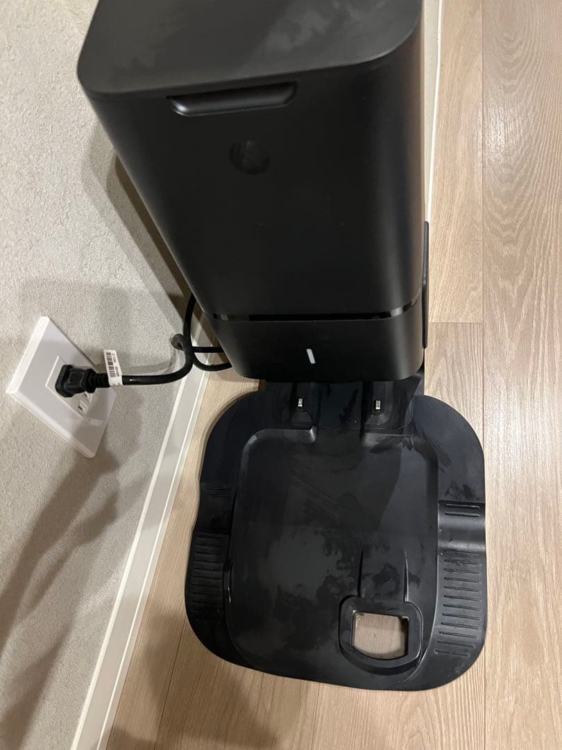 ルンバ　Roomba i3+ 本体のみ