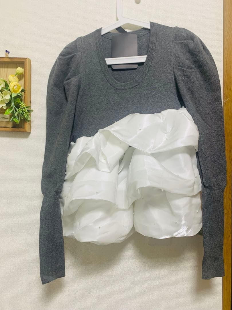 トップス Bibiy. AMELIE PEPURAMU KNIT