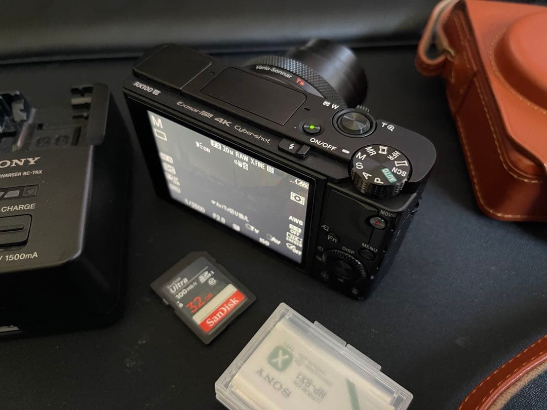 美品 SONY DSC-RX100M7 コンパクトデジタルカメラ
