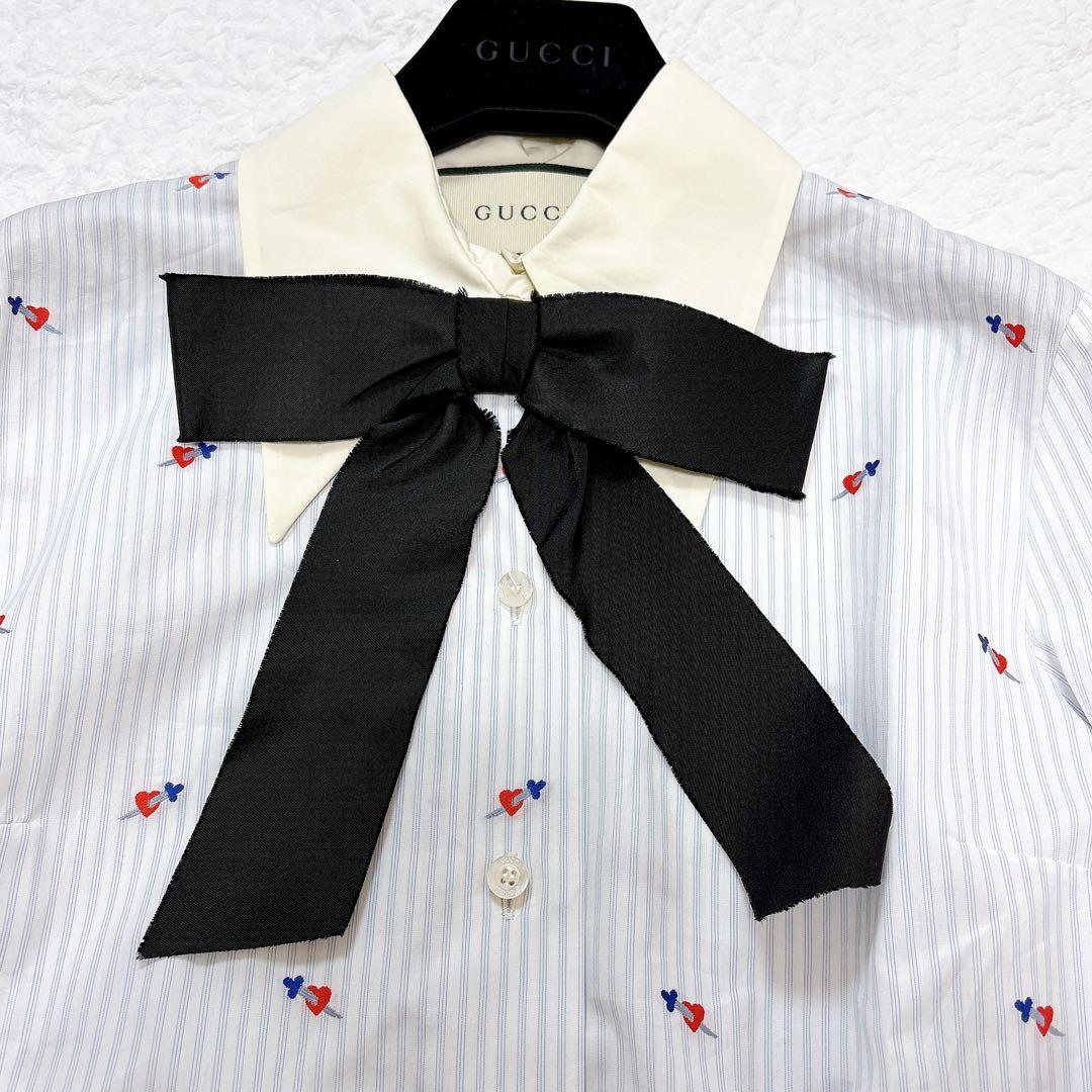 美品✨GUCCI ハート刺繍　リボン　ブラウス　シャツ　ロゴボタン　ストライプ
