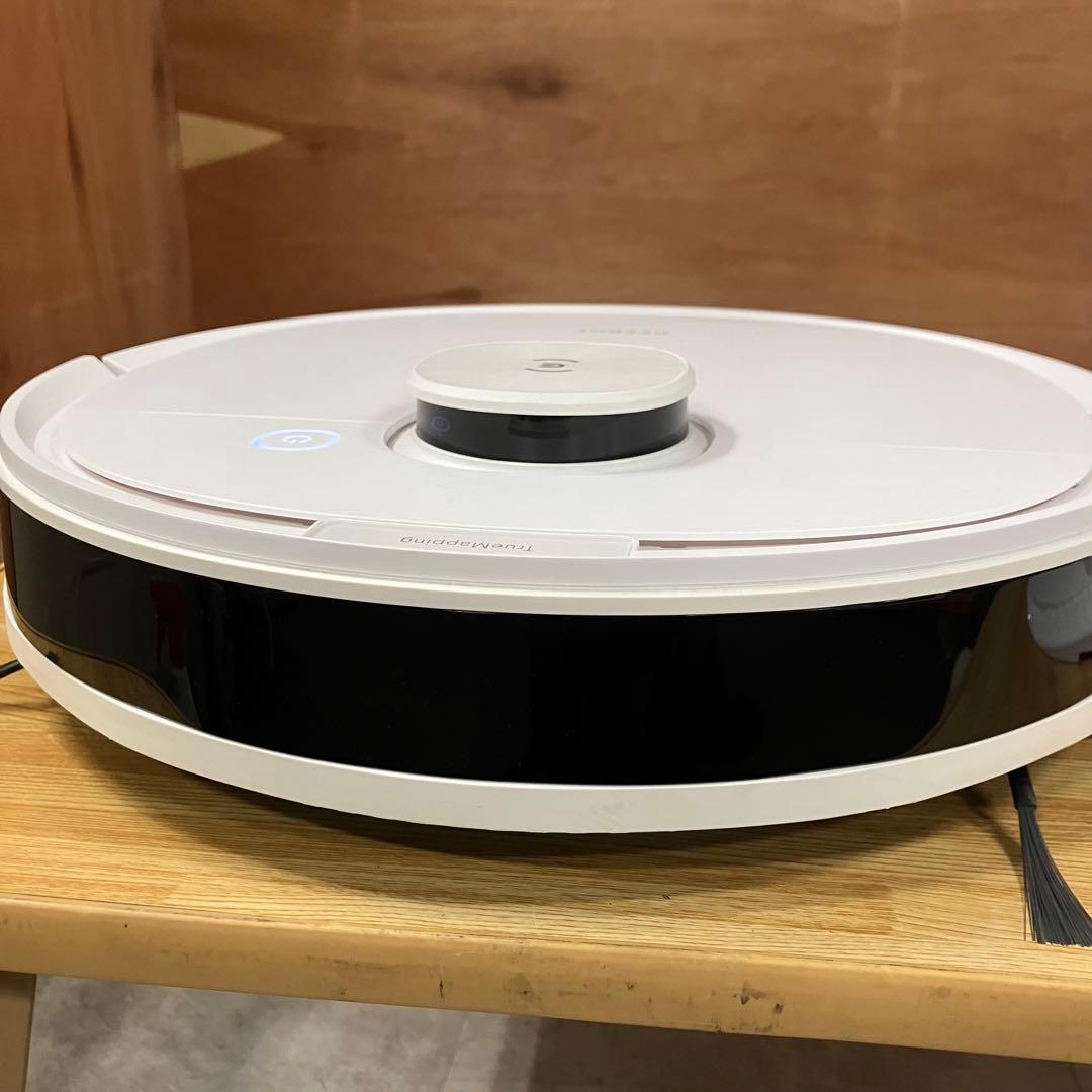 一都三県限定　配送無料　ロボット掃除機　ECOVACS DEEBOT N8+