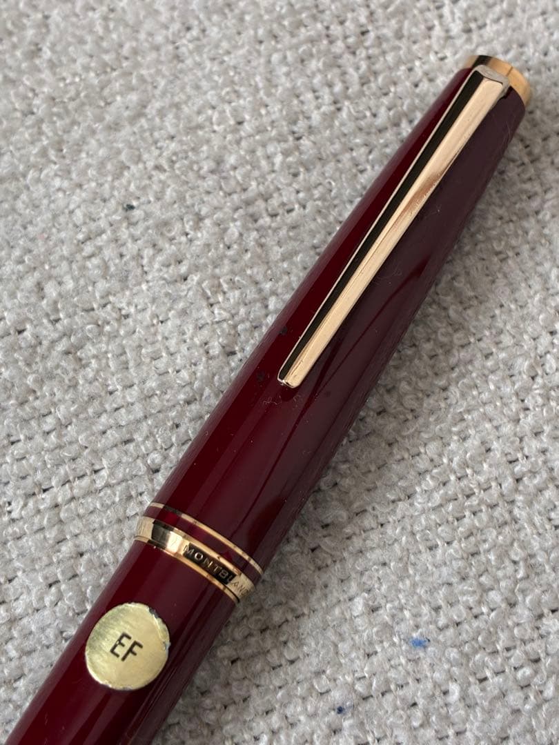 ◾️美品◾️MONT BLANC モンブラン◾️万年筆 ◾️ボルドー色／金色