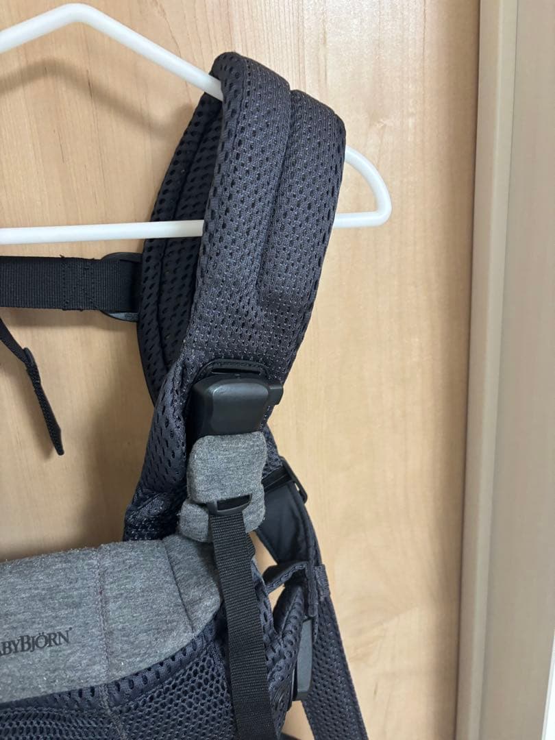 ベビービョルン　ハーモニー　最新モデル　アンサスライト