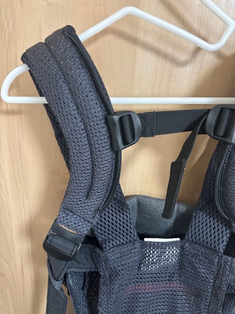 ベビービョルン　ハーモニー　最新モデル　アンサスライト